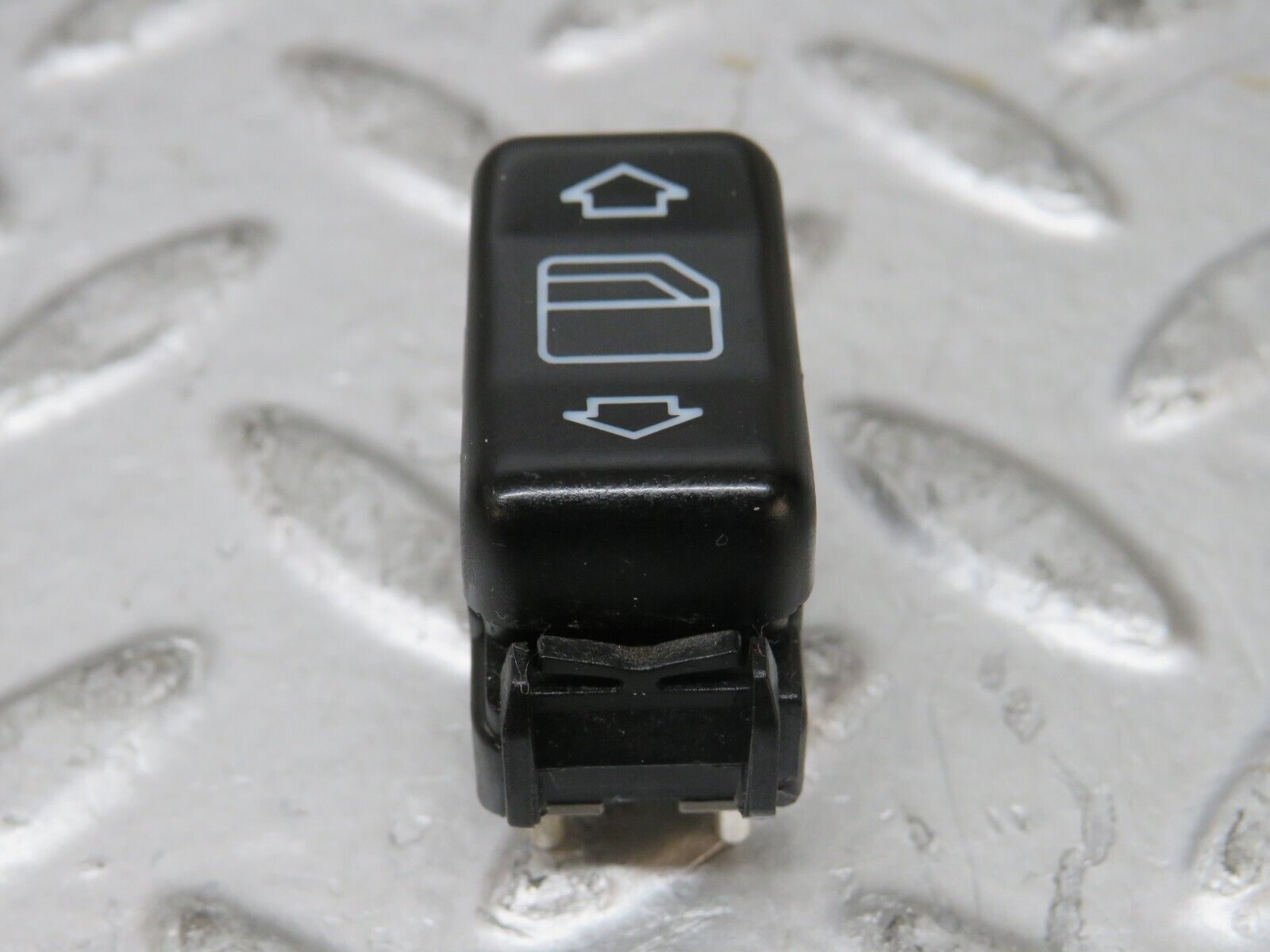 27565 Mercedes-Benz S124 300TE Electric Window Switch Right Side 1248209010