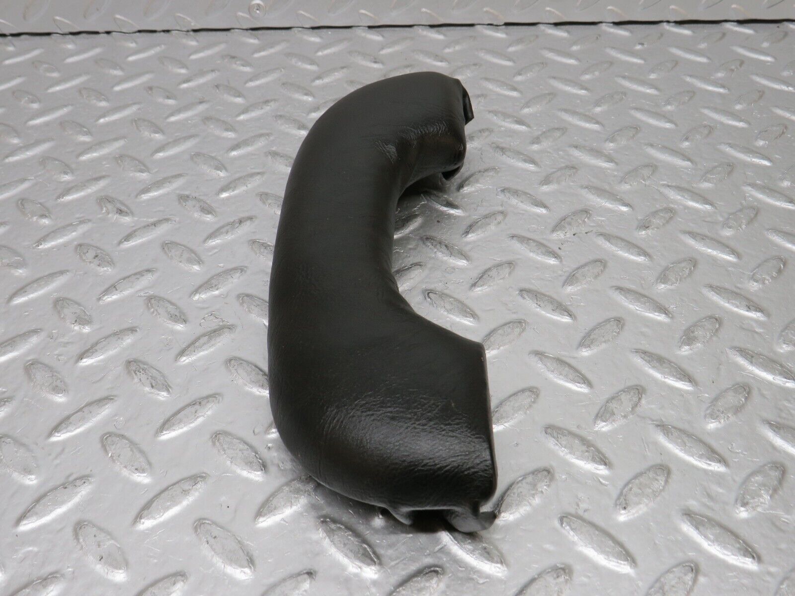 0186 Mercedes-Benz W120 Ponton Arm Rest Top Pad Black