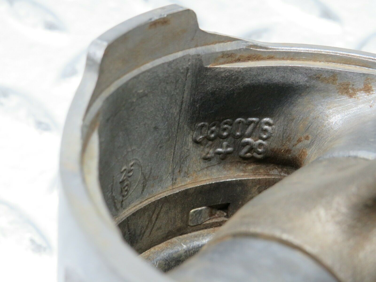 22207 Mercedes-Benz S123 280TE Piston With Connecting Rod 85.975 mm
