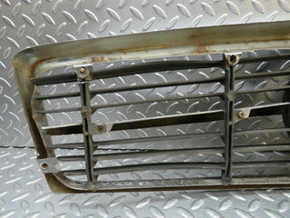 R107 SLC bonnet grill used OEM
