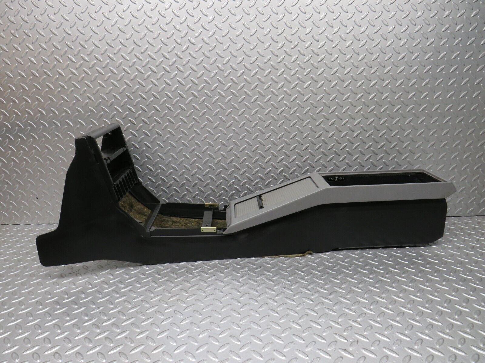 39554 Mercedes-Benz R129 320SL Coupe Centre Console 1296830000