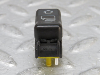 33319 Mercedes-Benz W202 C180 Electric Window Switch Right 1408212851