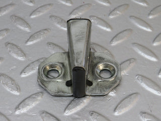 33374 Mercedes-Benz W202 C180 Door Lock Latch