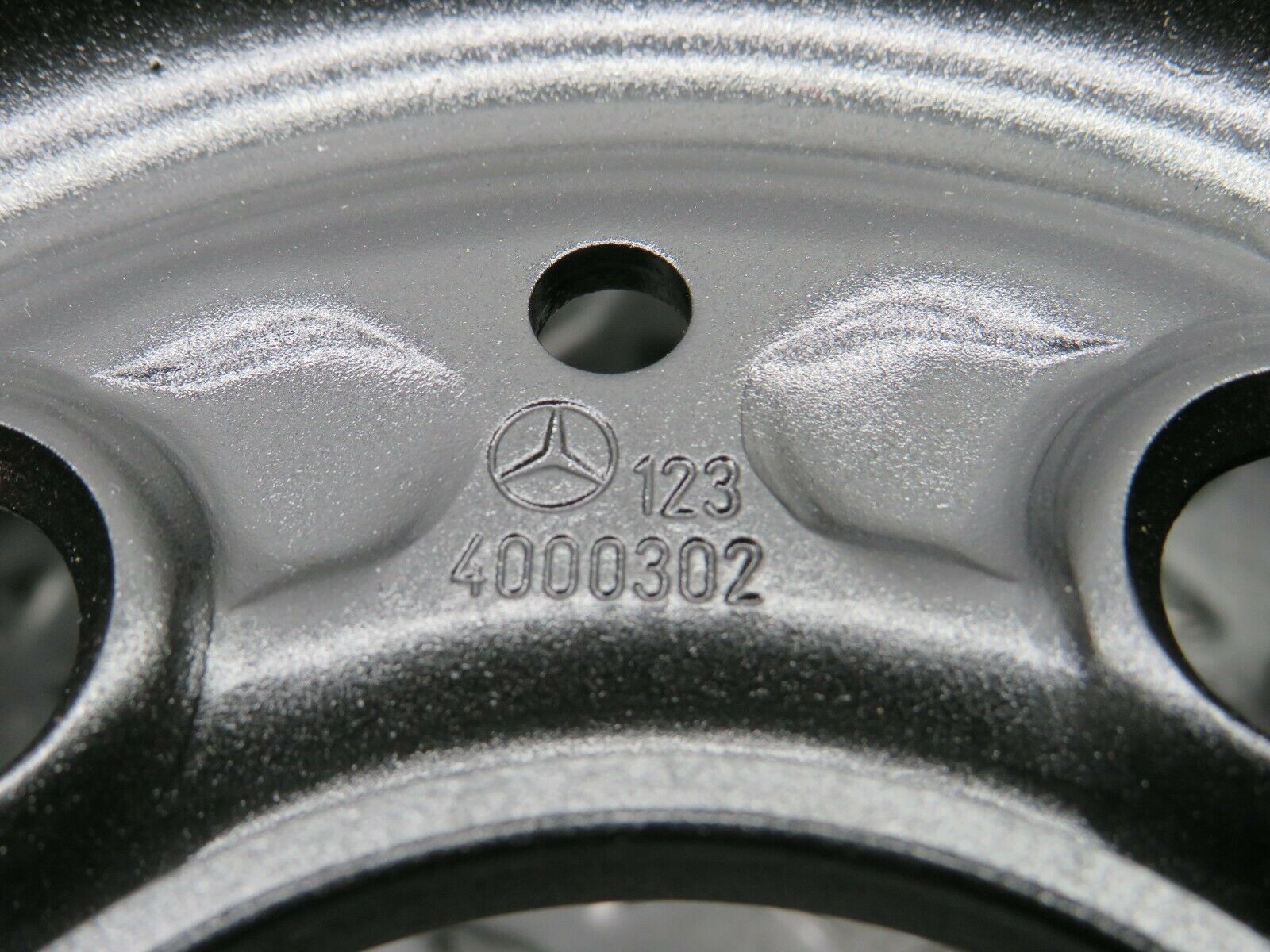22186 Mercedes-Benz Steel Wheel 5.5Jx14H2 ET30 5x112 1234000302