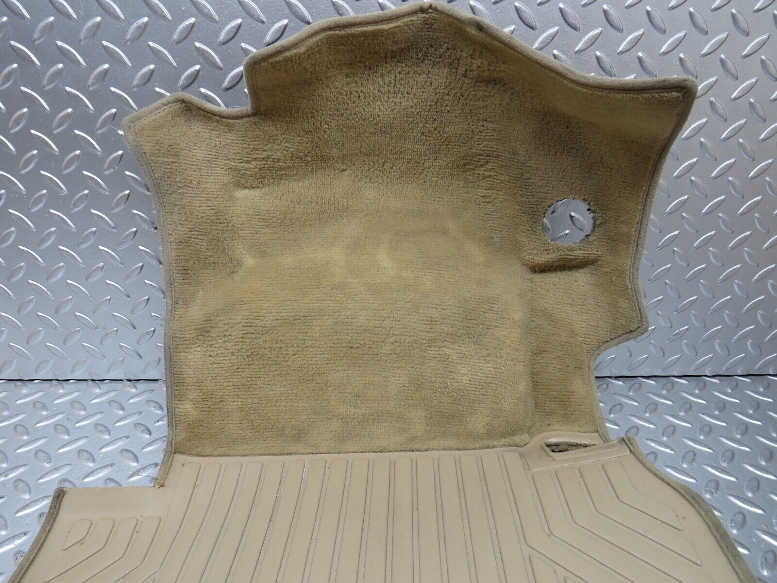 27629 Mercedes-Benz S124 300TE Wagon Front Right Driver Side Floor Mat Beige