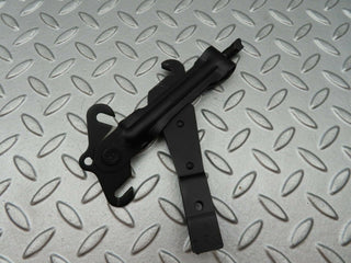 3847 Mercedes-Benz S123 200T Wagon Handbrake Adjusting Handbrake Regulator