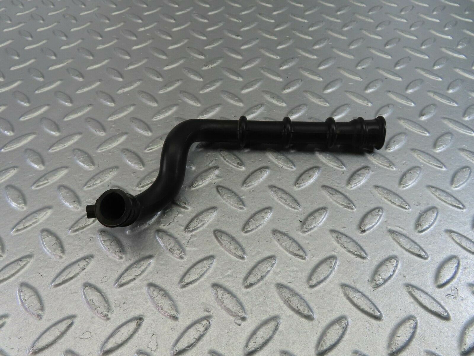 10064 Mercedes-Benz C123 230CE Coupe Air Intake Pipe 1020940282