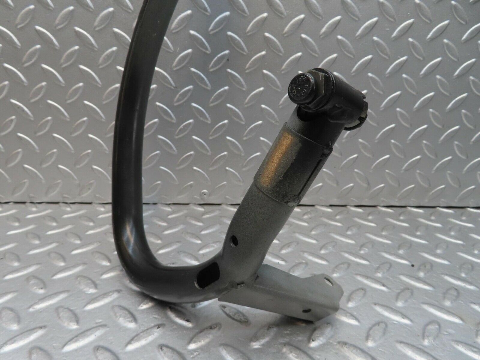 15076 Mercedes-Benz W140 S320 Trunk Lid Hinge Left Side