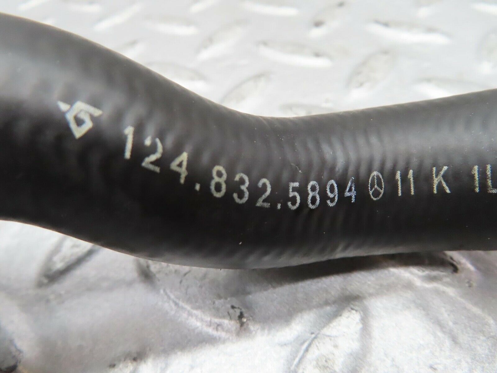 16403 Mercedes-Benz W124 260E Water Cooling Hose Pipe 1248325894