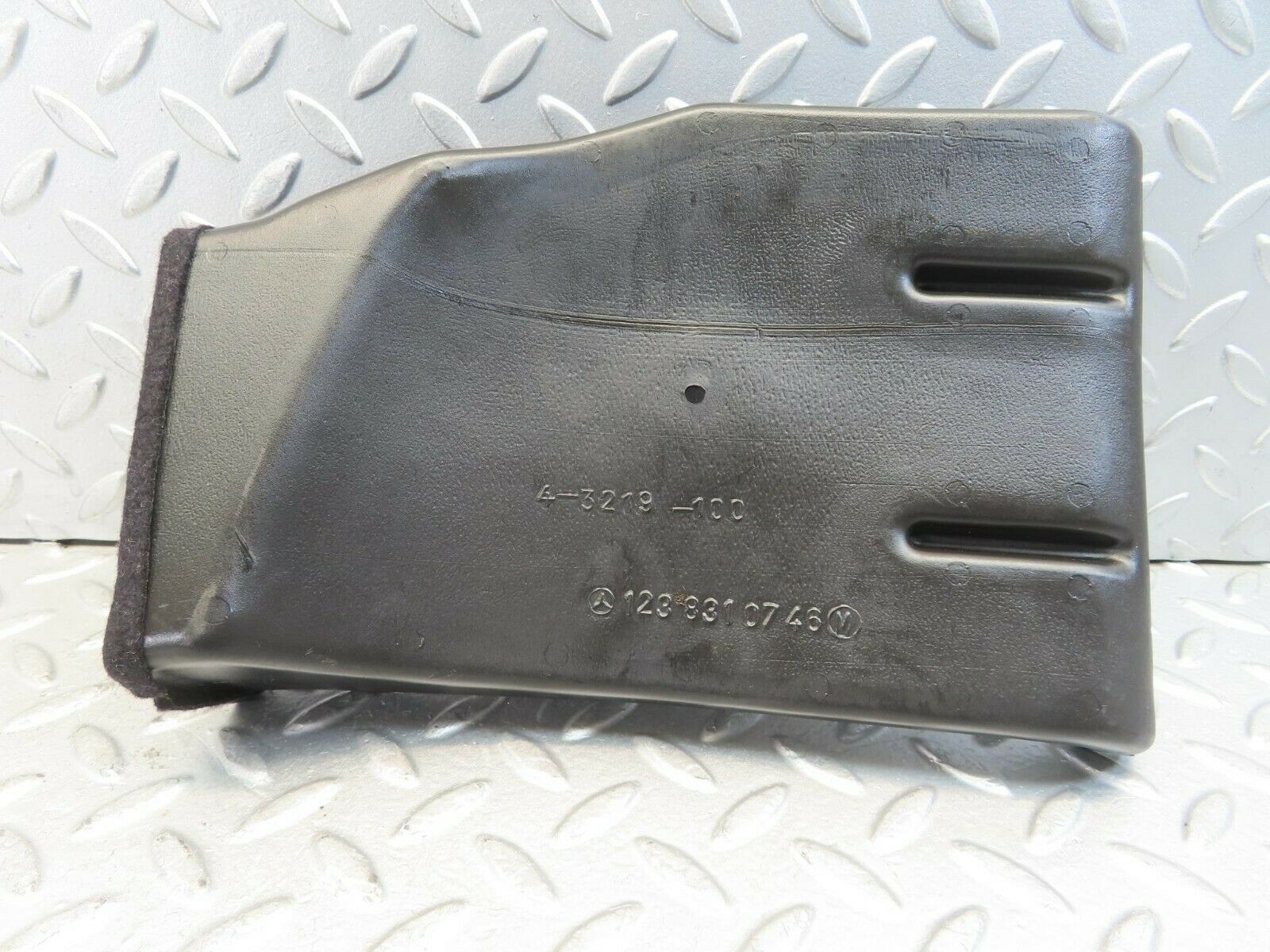 11415 Mercedes-Benz C123 230CE Air Duct Heater Ventilation Right 1238310746