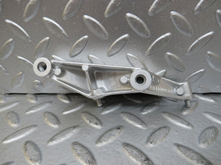 25376 Mercedes-Benz W201 190D Engine Mount Bracket 6010941341