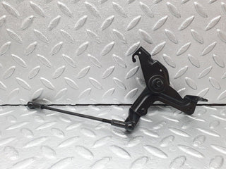 40832 Mercedes-Benz W123 300D Throttle Linkage