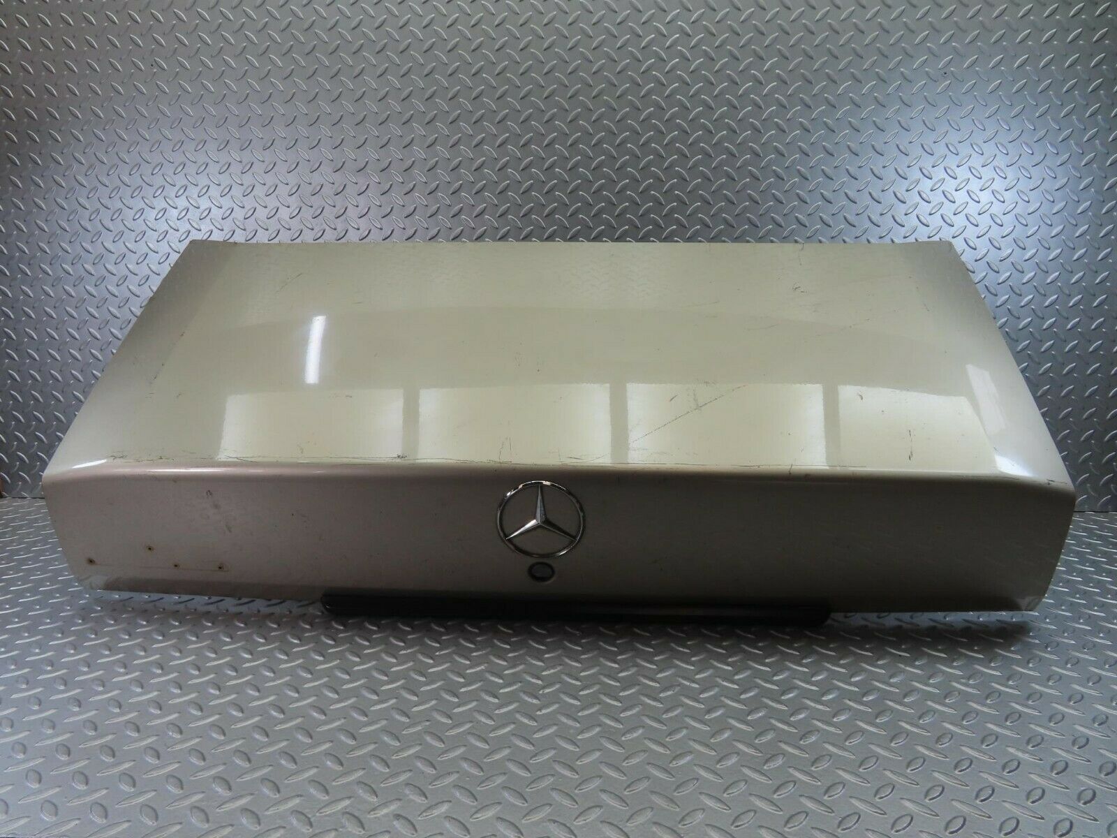 10303 Mercedes-Benz W201 Boot Lid Trunk Door