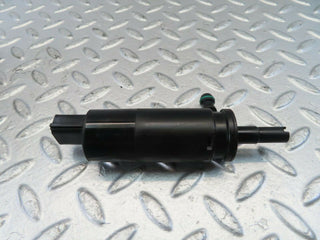 W221 headlight washer pump used OEM