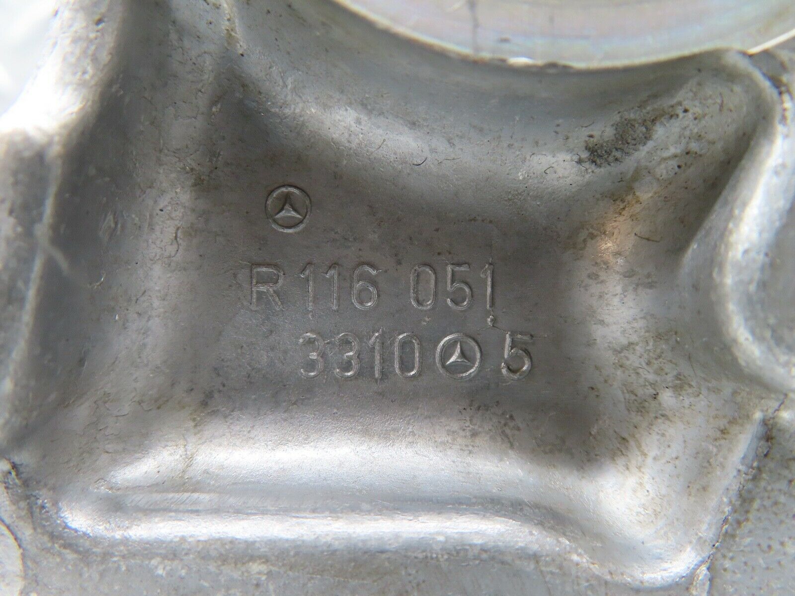 17721 Mercedes-Benz W116 450SEL Camshaft Tower Bearing 1160513310