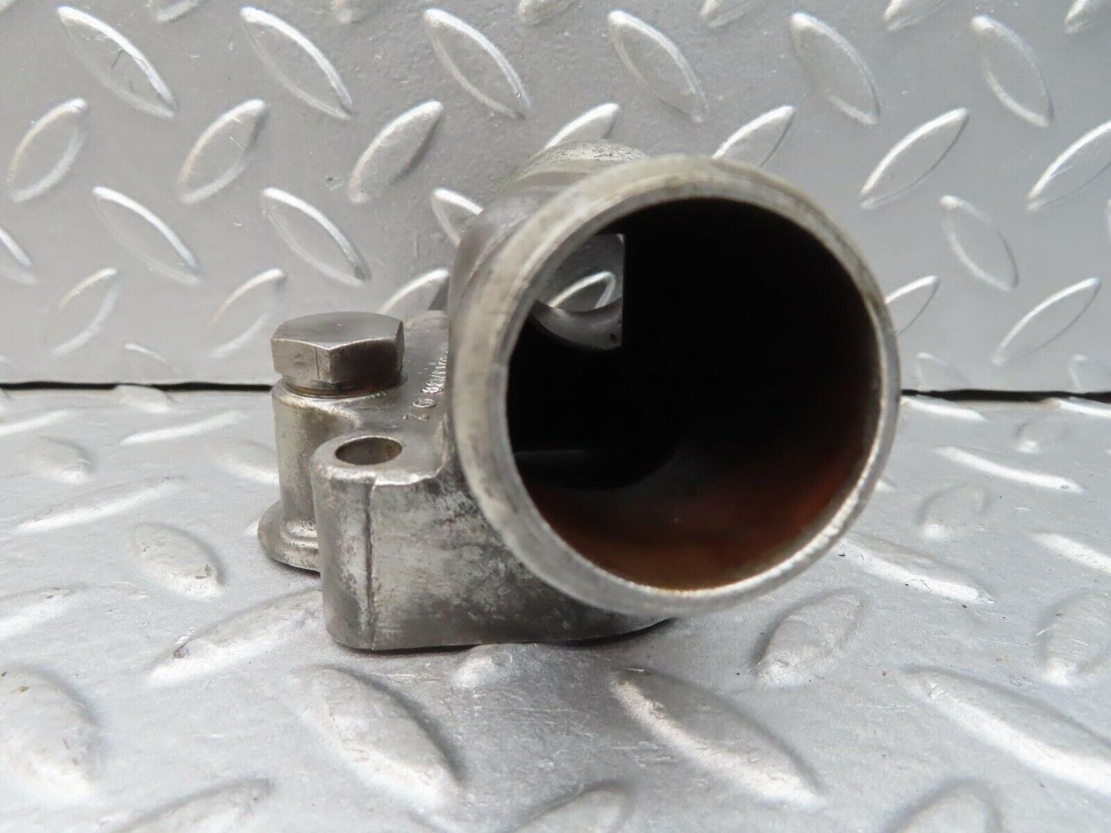 14360 Mercedes-Benz W116 350SE Water Pipe Socket 1162011730