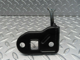 11555 Mercedes-Benz C123 230CE Coupe Bonnet Safety Latch