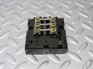 R129 SL fuse box used OEM