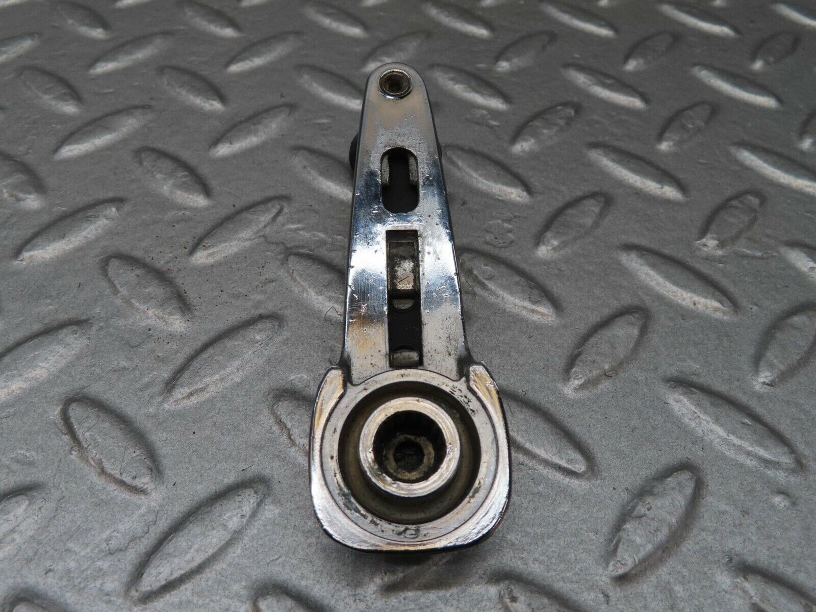 12761 Mercedes-Benz W111 220SE Window Lifter Crank Handle