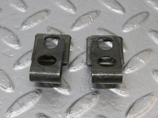 34479 Mercedes-Benz C126 380SEC Coupe Fuel Injector Bracket