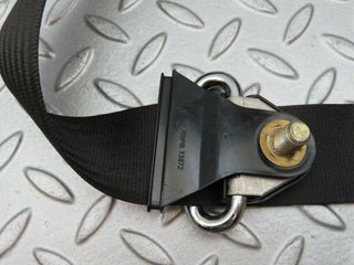 3904 Mercedes-Benz S123 200T Wagon Front Right Seat Belt 1238604286
