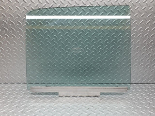 41123 Mercedes-Benz W126 300SE Rear Left Door Window Glass