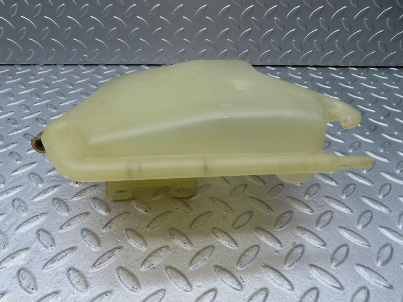 16338 Mercedes-Benz W124 260E Coolant Expansion Tank 1245000449