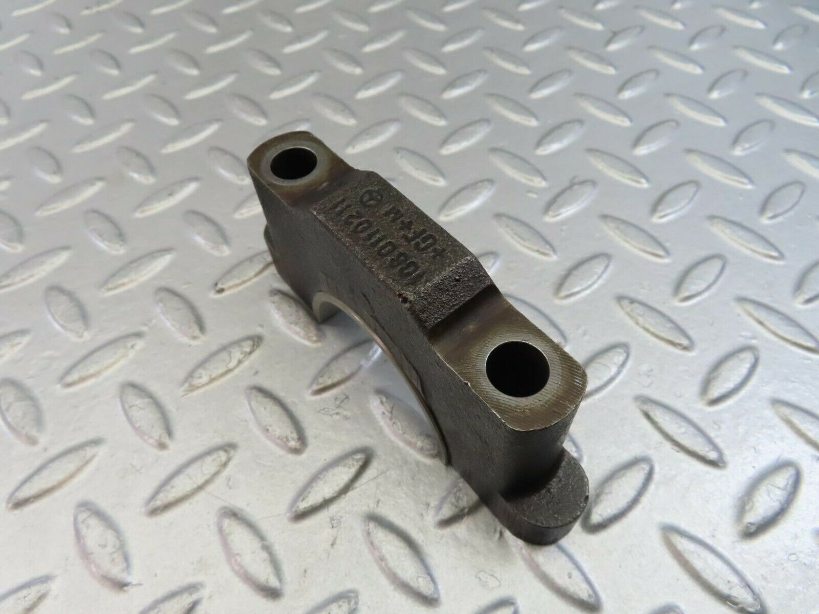 9873 Mercedes-Benz C123 280CE Coupe Crankshaft Bearing Holder Block 1080110211