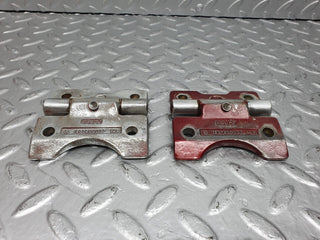 40949 Mercedes-Benz W126 300SE Door Hinge Pair Right 1237200037