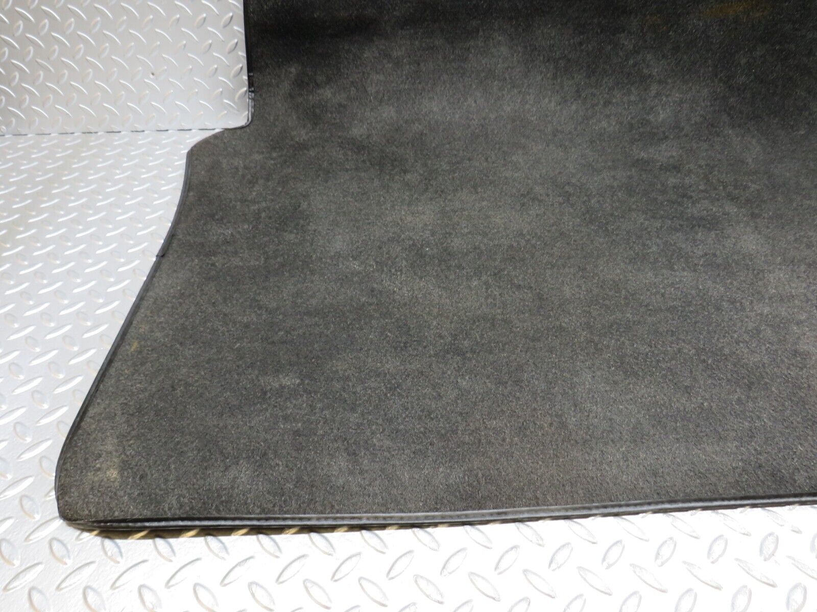 34039 Mercedes-Benz W124 260E Trunk Boot Floor Carpet