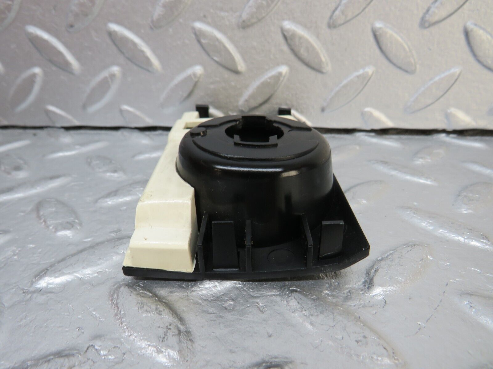 37003 Mercedes-Benz C126 420SEC Coupe Headlight Switch Cover Trim Surround