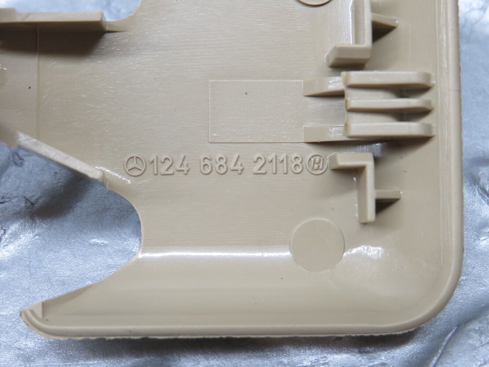 36717 Mercedes-Benz W201 190E 2.0L Front Seat Rail Trim Cover Pair Beige 1246842118 1246842218
