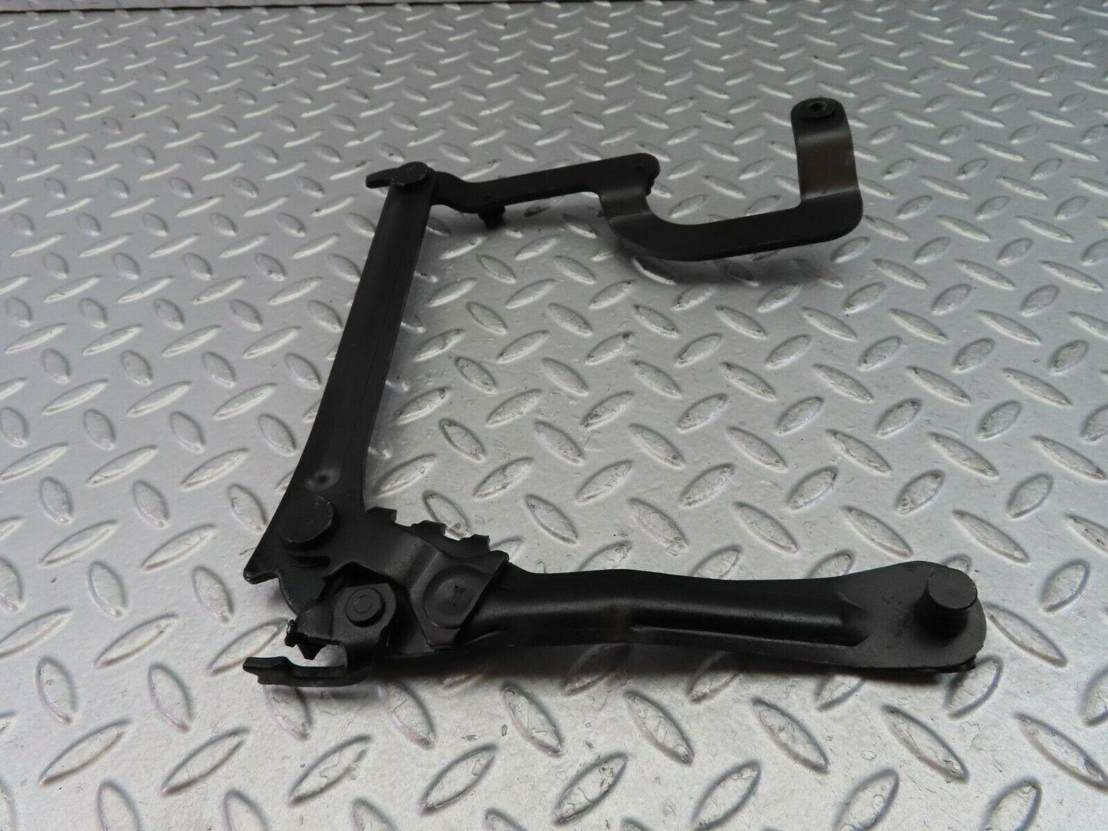 9683 Mercedes-Benz C123 280CE Coupe Bonnet Hinge Right Side
