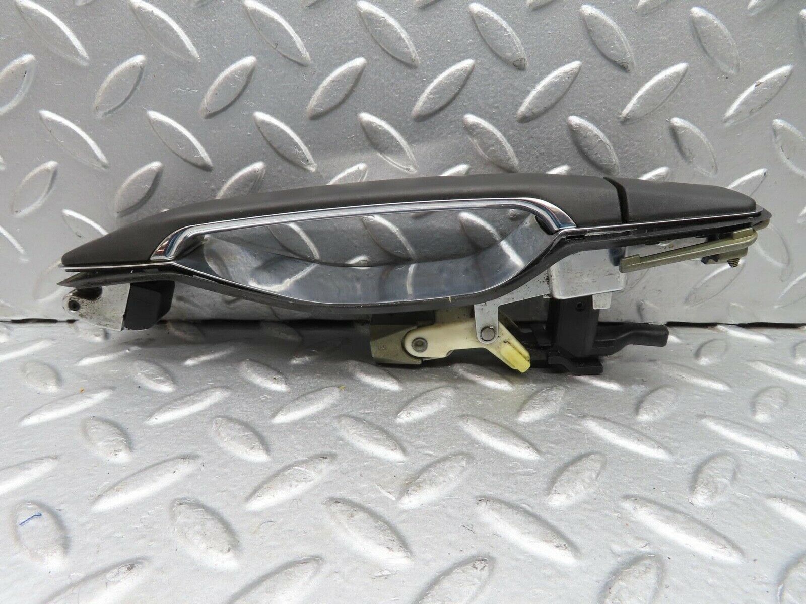 15007 Mercedes-Benz W140 S320 Rear Right Exterior Door Handle