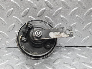 41543 Mercedes-Benz W124 200E Horn Hella 002952