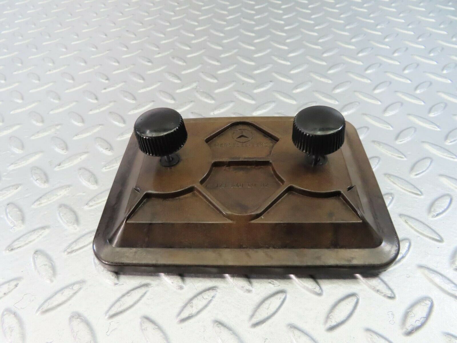 10678 Mercedes-Benz W123 230E Fuse Box Cover 1235400082