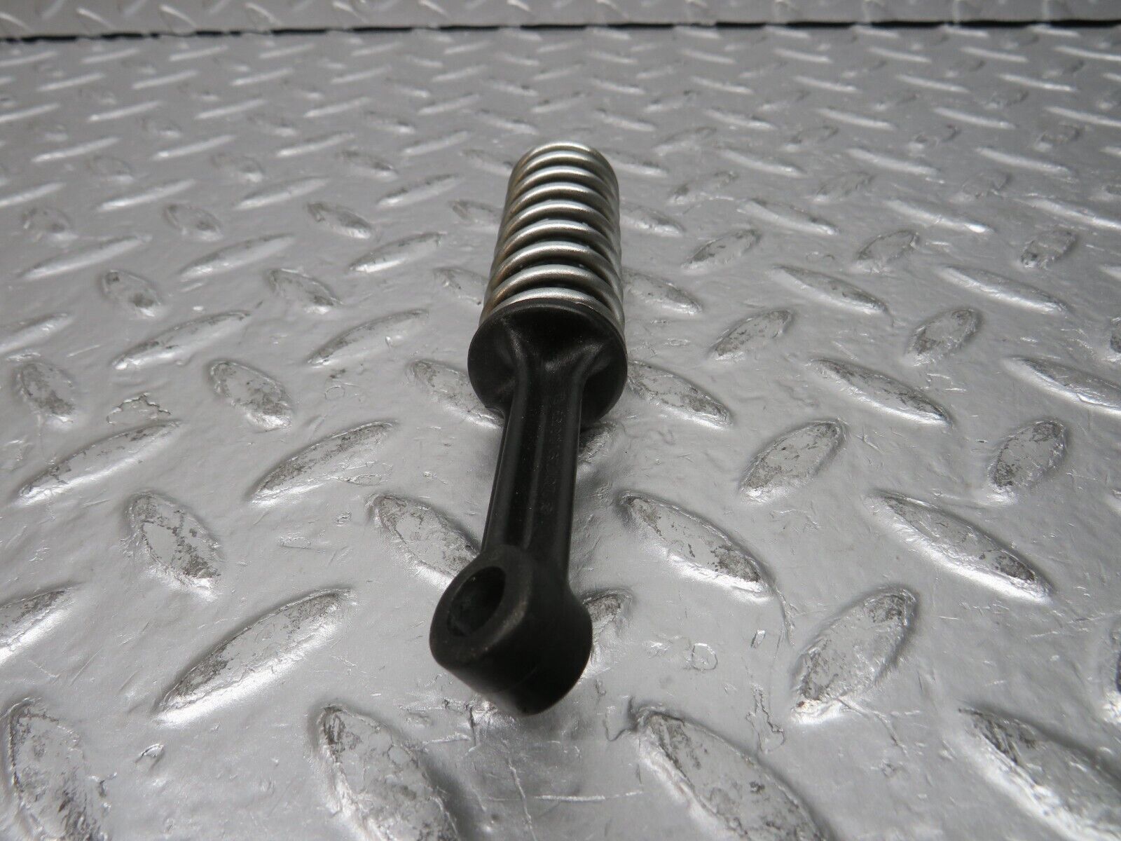 31486 Mercedes-Benz S124 220TE Wagon Clutch Pedal Pushrod 2012910633