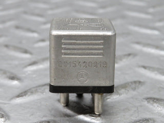 27198 Mercedes-Benz W123 280E Multi Purpose Relay 0015420219