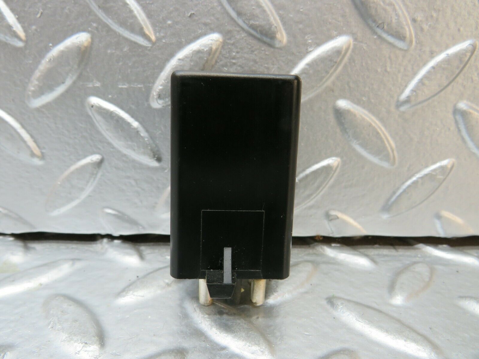 23154 Mercedes-Benz C123 230CE Coupe Intermittent Wiper Relay 0008210863