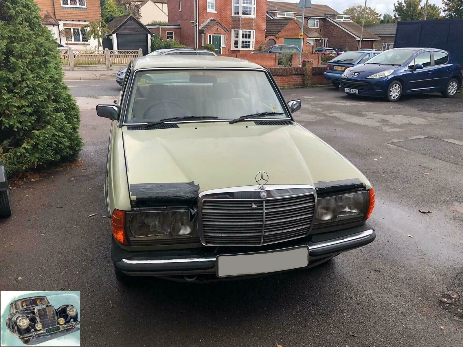 13457 Mercedes-Benz W123 200 Tail Light Moulding Trim Left  Side