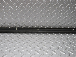 32590 Mercedes-Benz S124 300TE Wagon Door Lower Sealing Rubber Trim Right