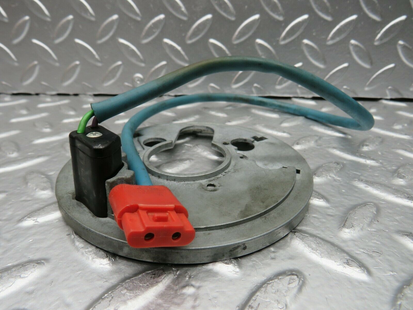 22486 Mercedes-Benz C124 E220 Coupe Steering Wheel Contact Plate 1244620597