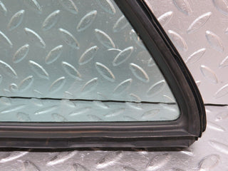 0626 Mercedes-Benz W123 230E Right Rear Door Quarter Glass 1237350224