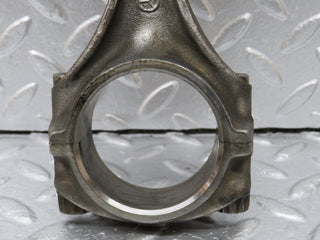 32933 Mercedes-Benz W123 300D Piston With Connecting Rod 90.875 mm 61502