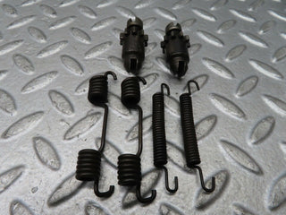W123 handbrake shoe fitting used OEM