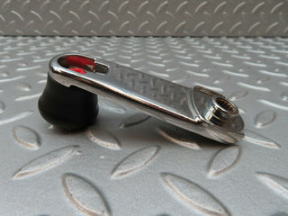 3829 Mercedes-Benz S123 200T Wagon Window Liftert Crank Handle