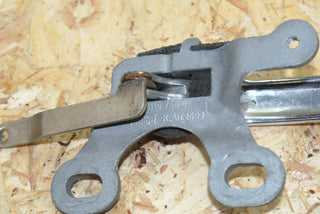 2312 Mercedes-Benz W123 280E Right Interior Door Handle 1107660419