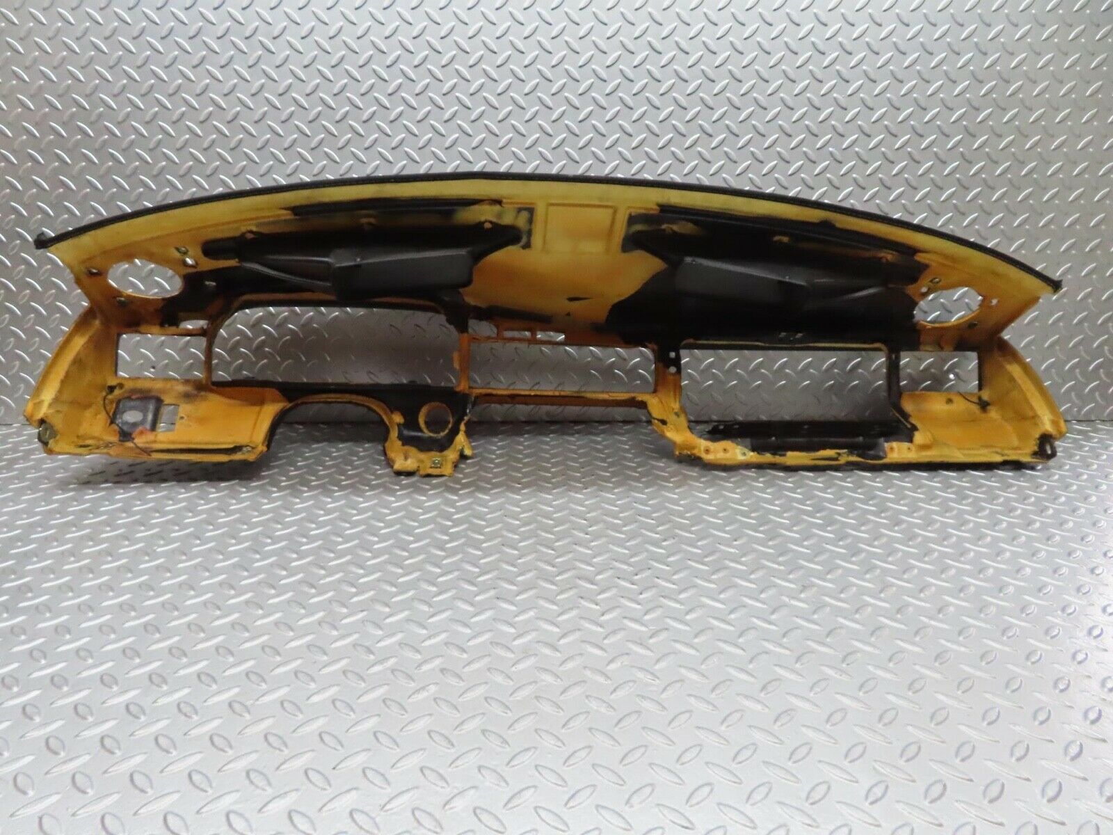 14570 Mercedes-Benz W201 190E Dashboard Black