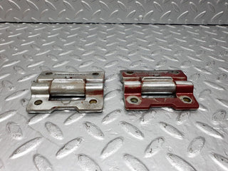 40949 Mercedes-Benz W126 300SE Door Hinge Pair Right 1237200037