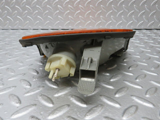 31273 Mercedes-Benz S124 220TE Wagon Front Right Indicator Light Bosch 42700R6